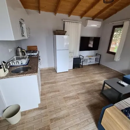 Eva's Tiny Homes
