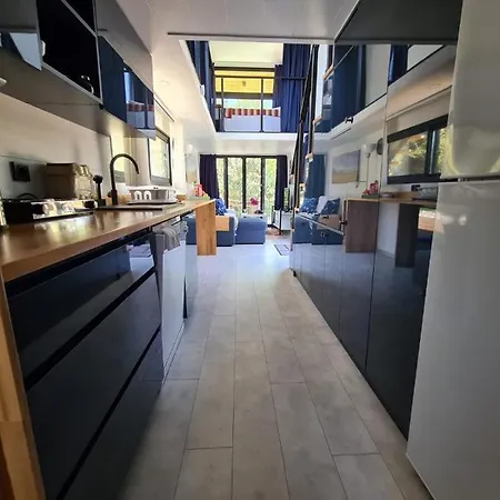 Eva's Tiny Homes *