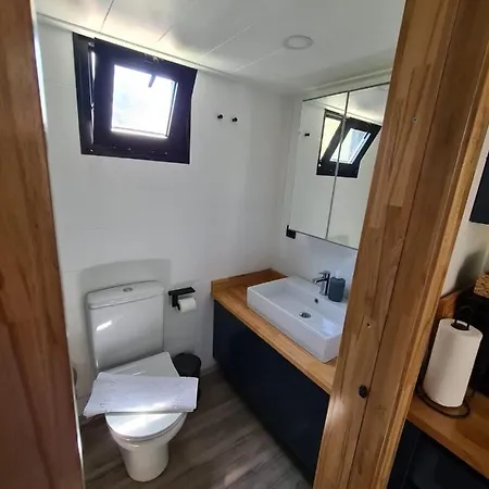 Holiday home Eva's Tiny Homes